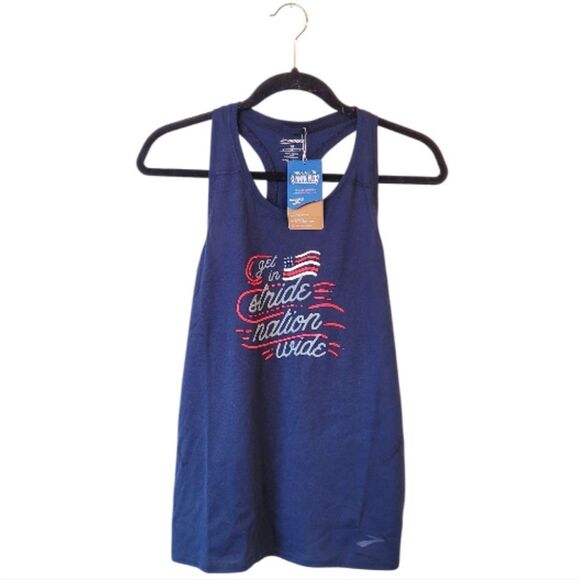 Brooks Women's Navy Blue Flag Motif Distance Tank 2.0 Size M NWT - Picture 1 of 6